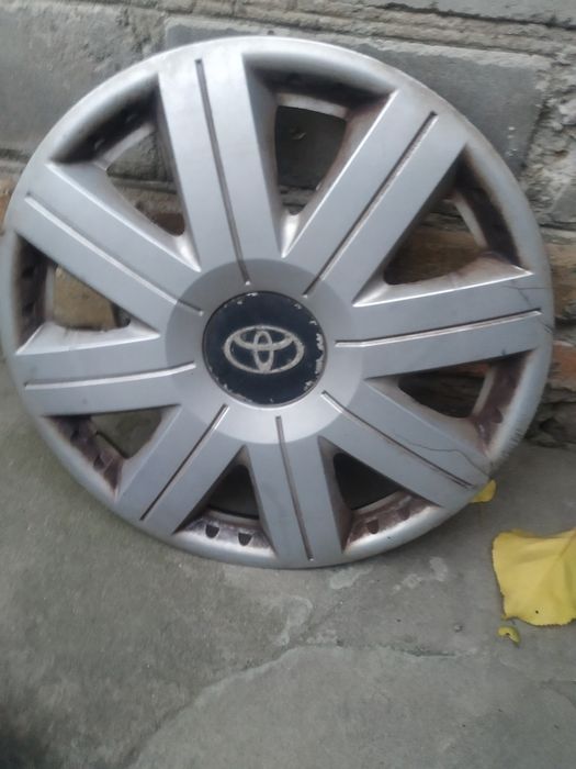 Предлагаю колесный колпак