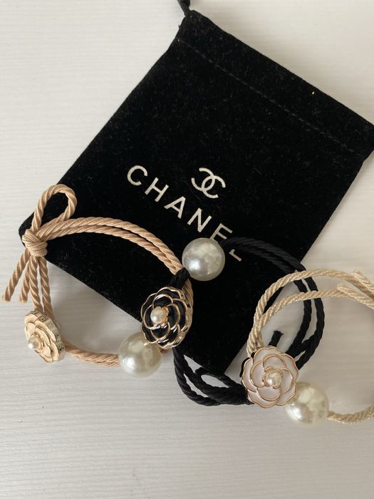 Аксесуари для волосся резинка, заколка, крабик