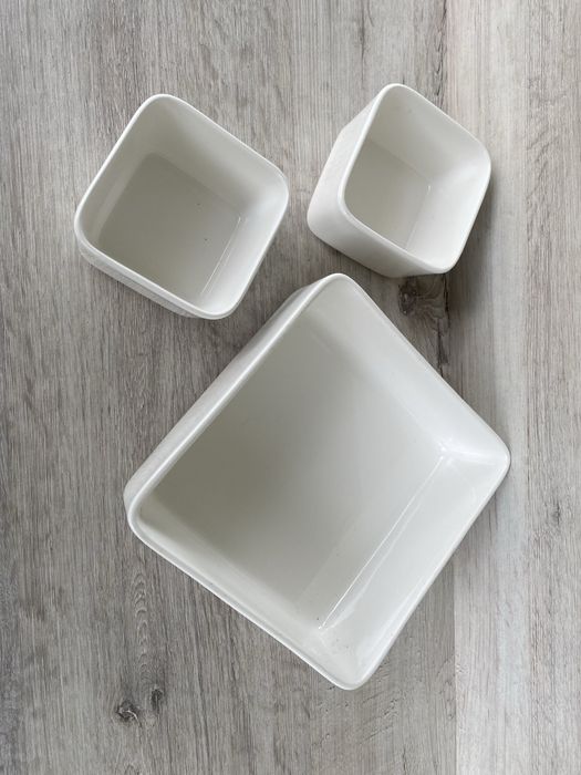 Kwadratowe miseczki denby