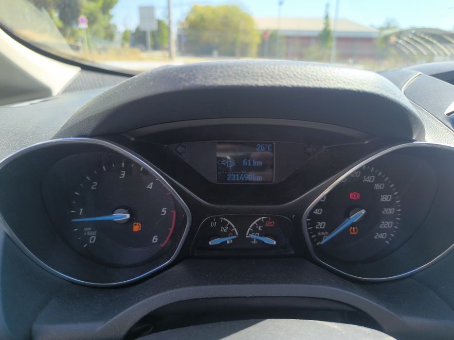 Ford C-Max 1.6 diesel 2015 muito estimada