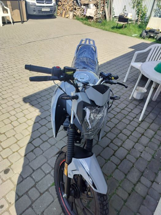 Mustang Region MT250-9R