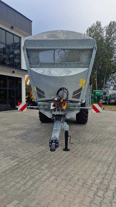 Rozrzutnik obornika PICHON MK35