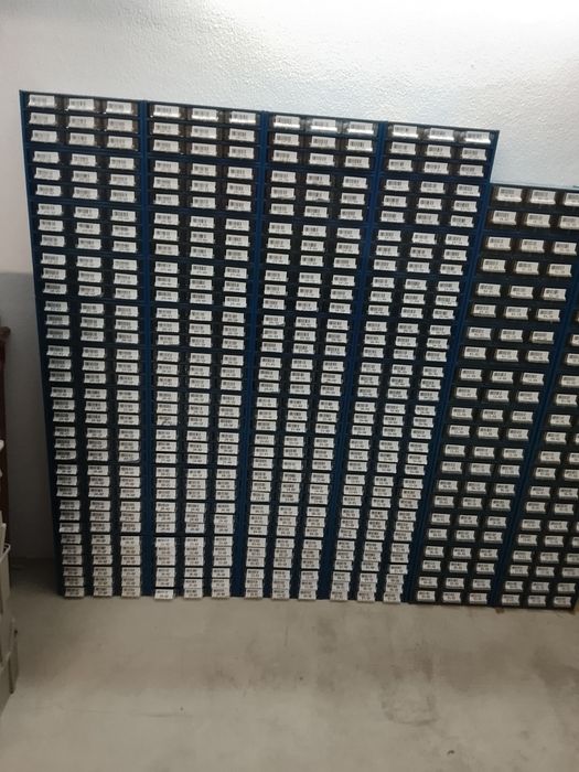 Caixas SUC de 9 e 6 gavetas
