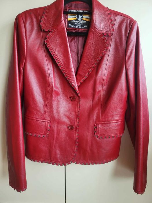 Casaco Couro Vermelho com Farripas Castanhas (NOVO)