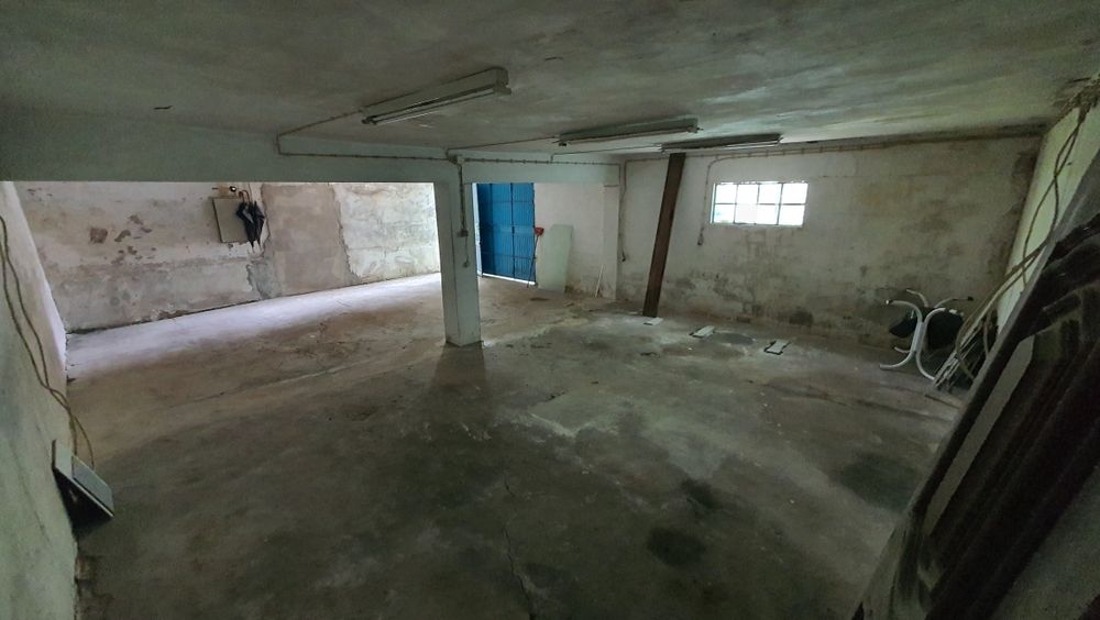 Armazém / Garagem  Ermesinde