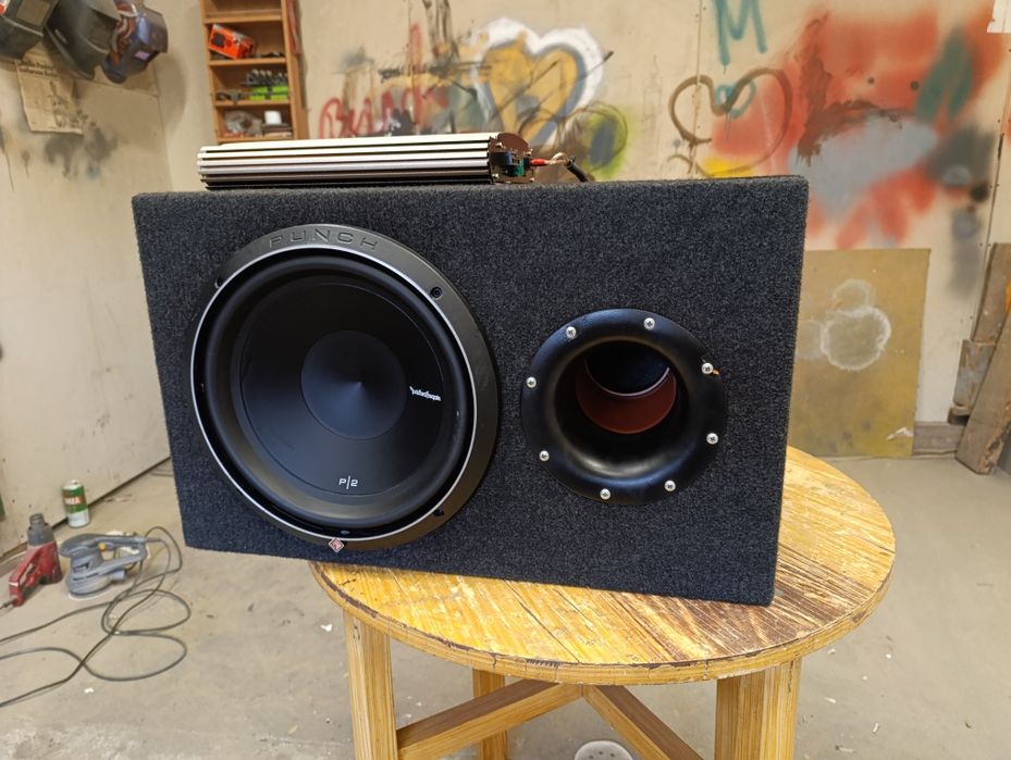 Sprzedam skrzynkę basową