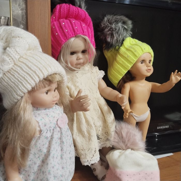 Шапка  дівчина .