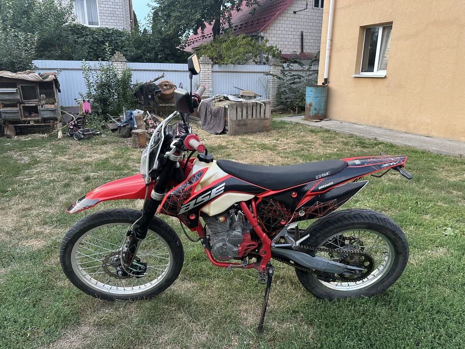 Мотоцикл BSE S2 250