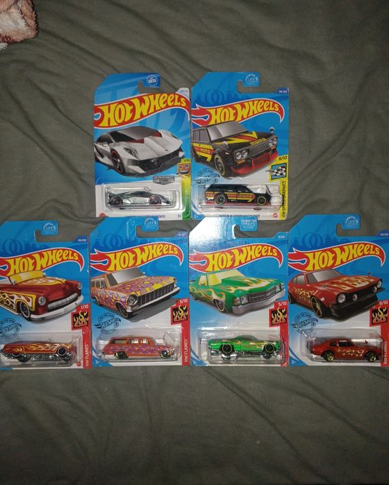 Машинки Hot wheels, продаю колекцію