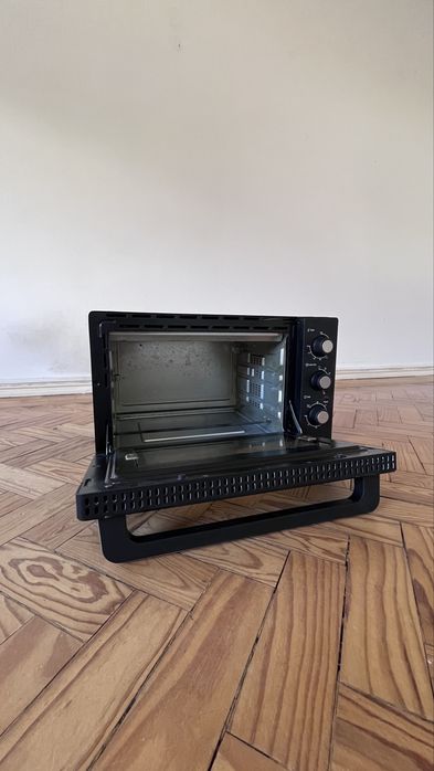 Forno com ventilação semi novo