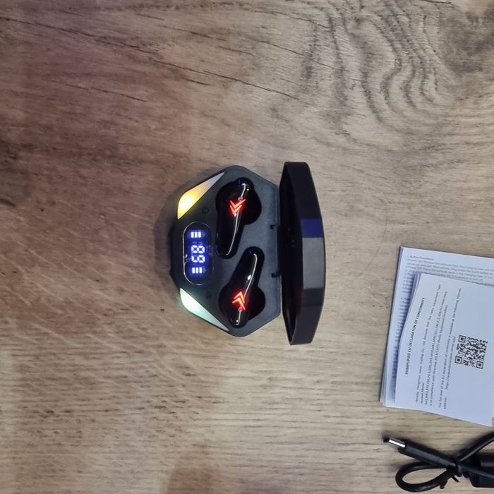 Bezprzewodowe słuchawki douszne Media-Tech Assault TWS MT3606