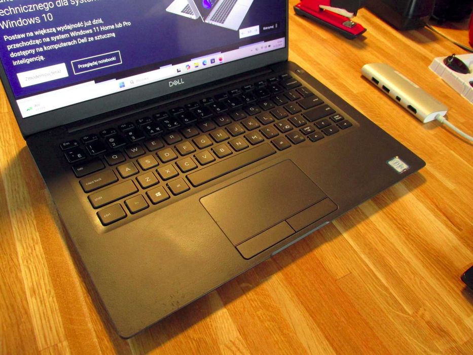 Dell Latitude 7400 14" touch i7 16GB 512GB SSD notebook (78)