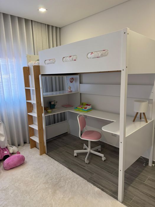 Cama Criança com secretaria