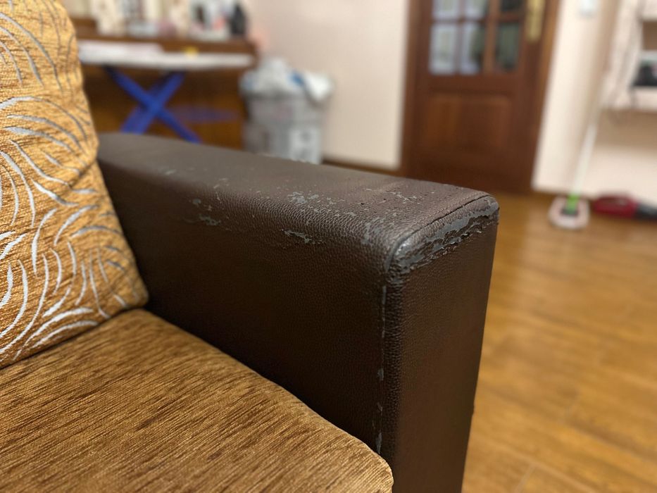 Sofá grande de canto .