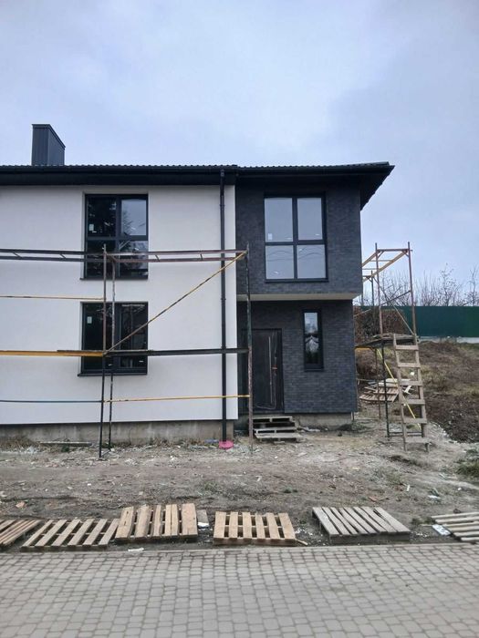 Продаж котеджу Винники