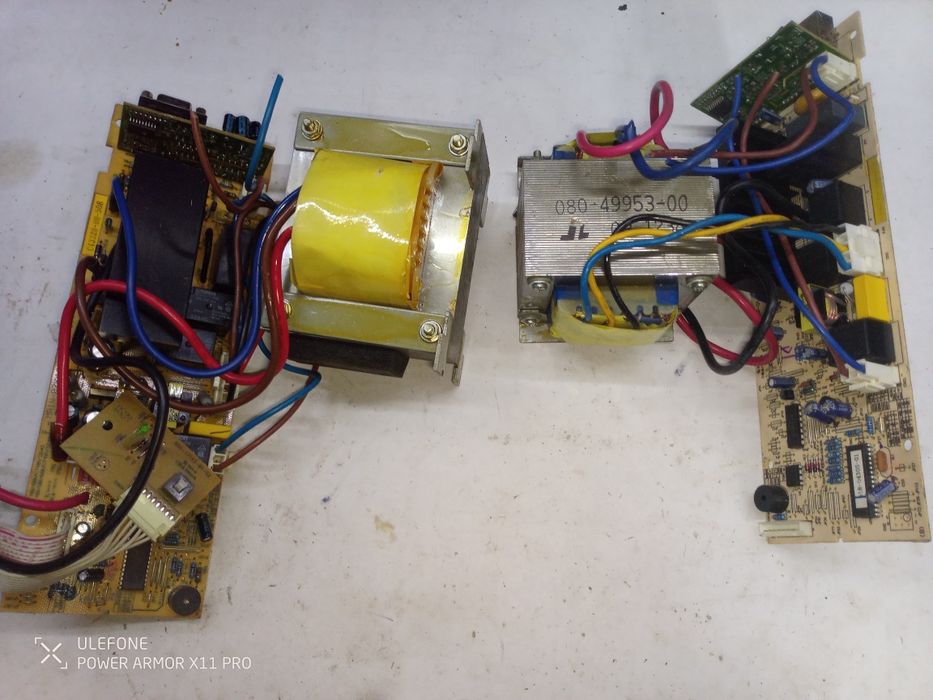 Інвертор UPS безперебійник