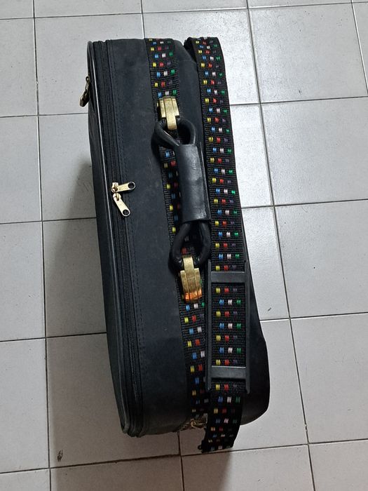 Mala de viagem com alça de tiracolo