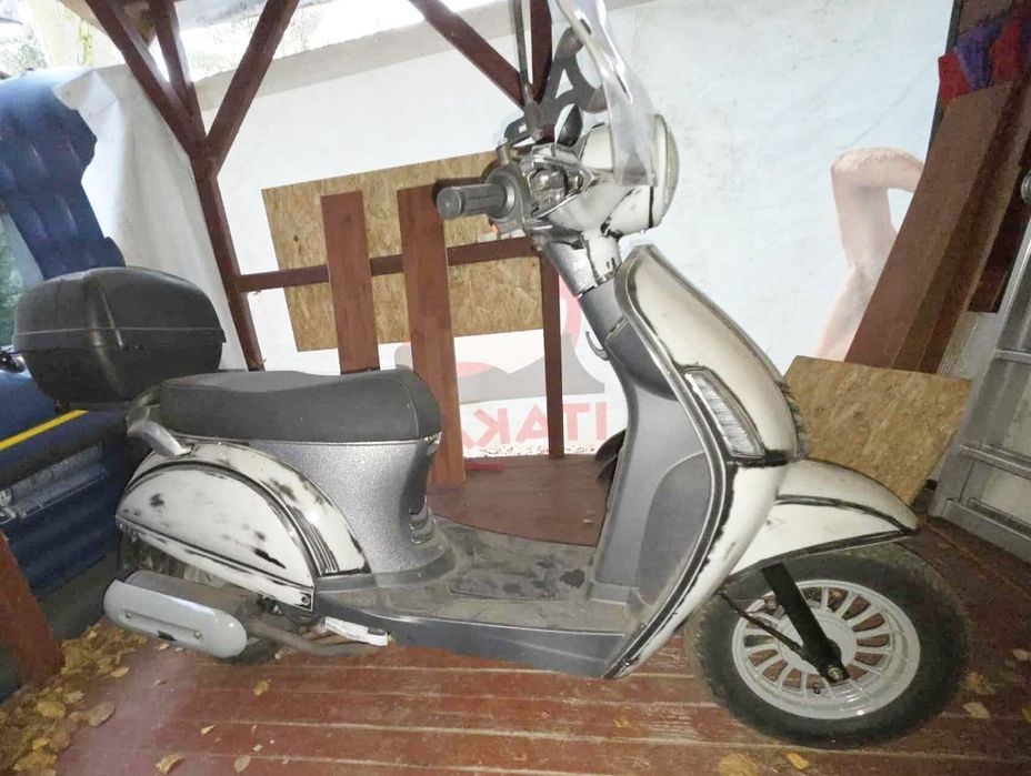Skuter 4t ZNEN 50 ccm
