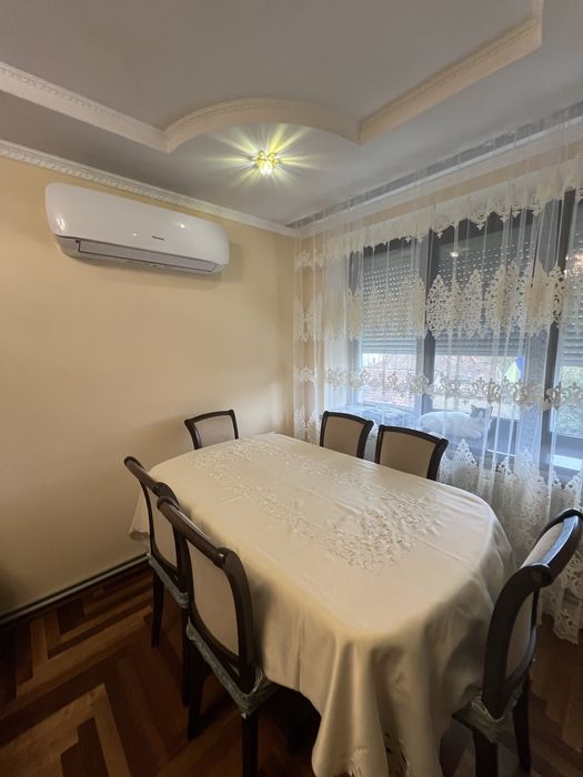 Продаж виликої квартири,Духновича.
