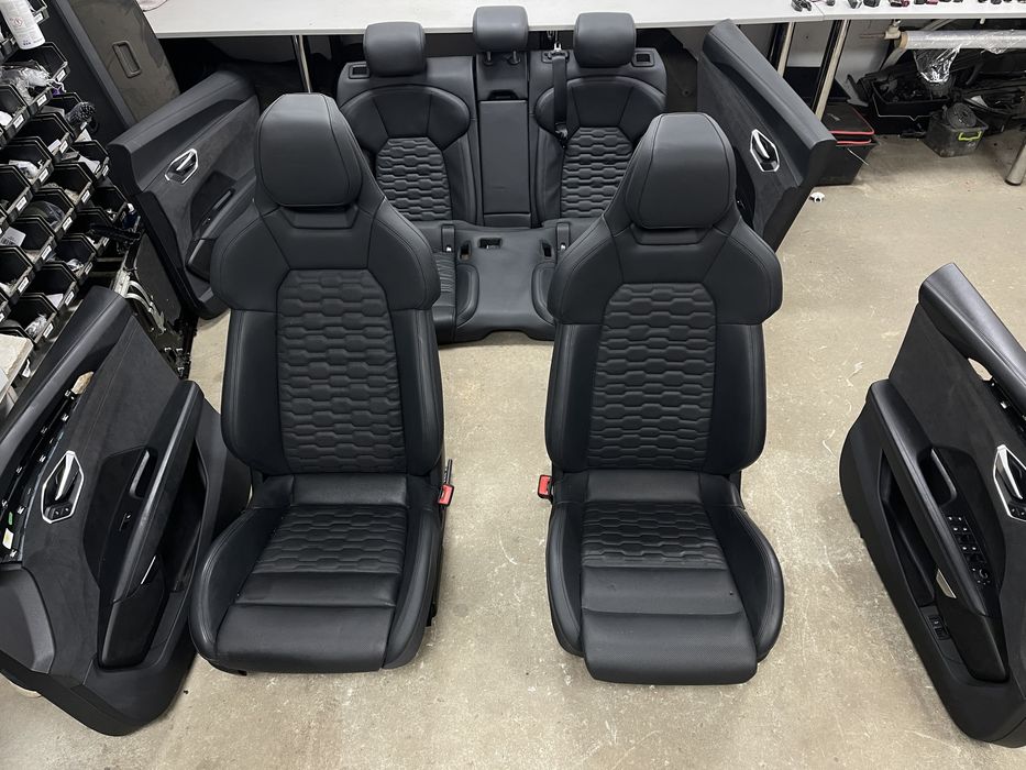 Комплектний салон з картами AUDI E-Tron GT 2021-