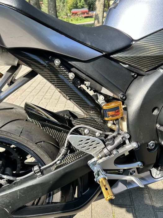 Yamaha R1 RN12 2005 – 19 tys. km, dodatki Rizoma + Power Commander 5