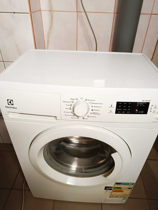 Pralka w bardzo dobrym stanie.