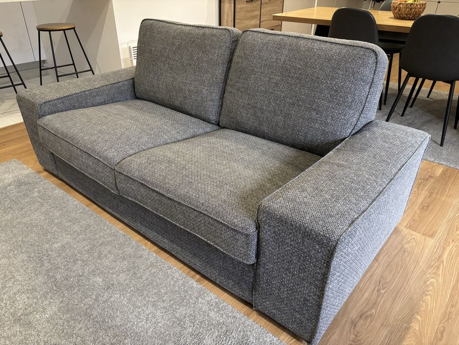 Sofá 2 lugares Kivik