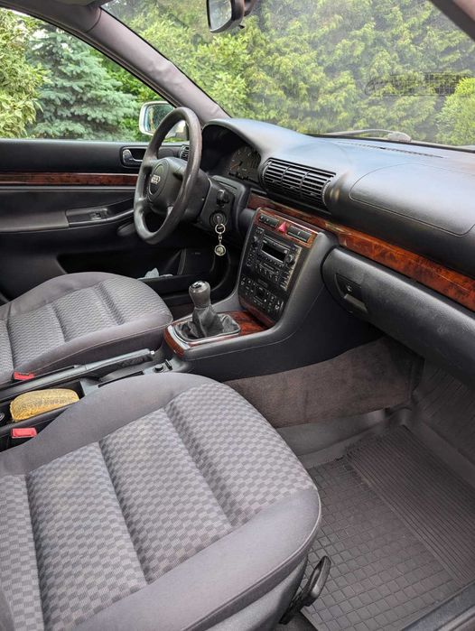 Audi A4 B5 sedan polift 1999 1.9 TDI 110 km aktualne opłaty i przegląd
