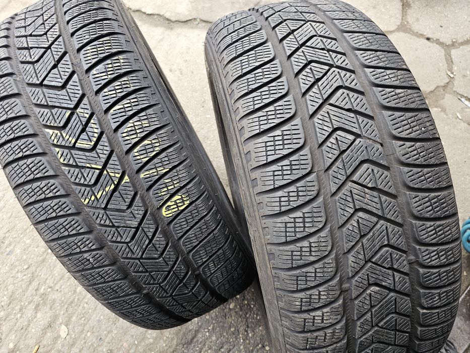 Opony Zimowe 2szt R18 235/60-7mm-Pirelli-21rok