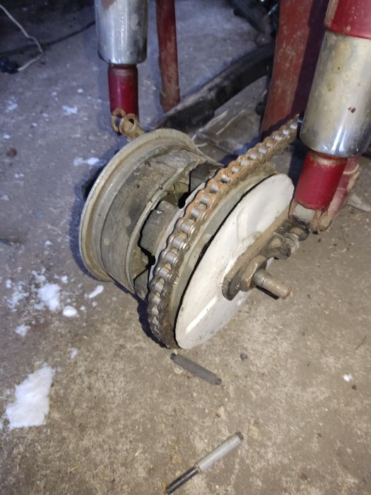 двигатель из явы А остальное в подарок