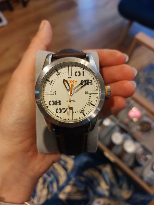 Zegarki BOSS, Superdry, Fossil, Versus Versace