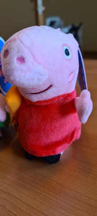 Pack de 4 peluches peppa pig novos