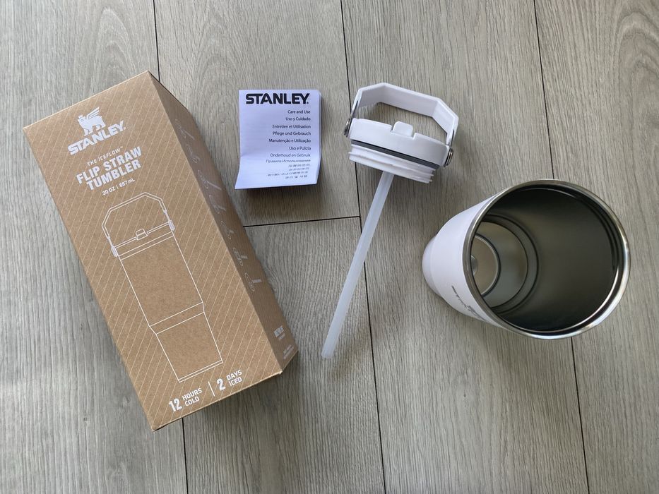 2x Oryginalny Kubek termiczny Stanley Flip Straw Tumbler 887 ml – Biały + Lawendowy