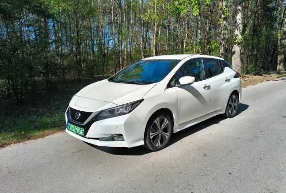 Бампер Nissan Leaf 2 Розборка Ніссан Ліф 2 Запчастини до Nissan Leaf 2 Рест