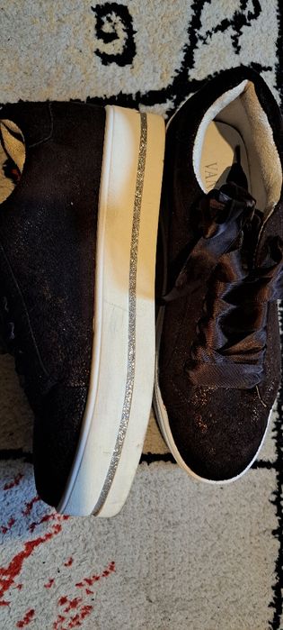 Vannucci buty snicersy brąz  ze złotem roz 38