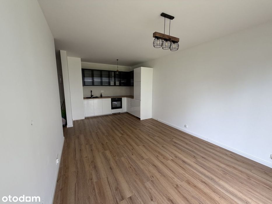 Park Hallera VIII, Otwock, 2 pokoje 44,5 m2 z dużym ogrodem 110m2!