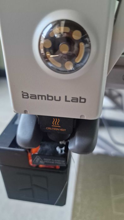 Bambu A1 mini z AMS