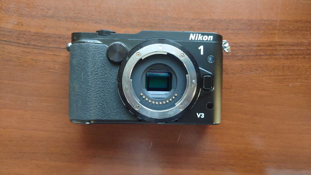 Фотоапарат Nikon 1 v3