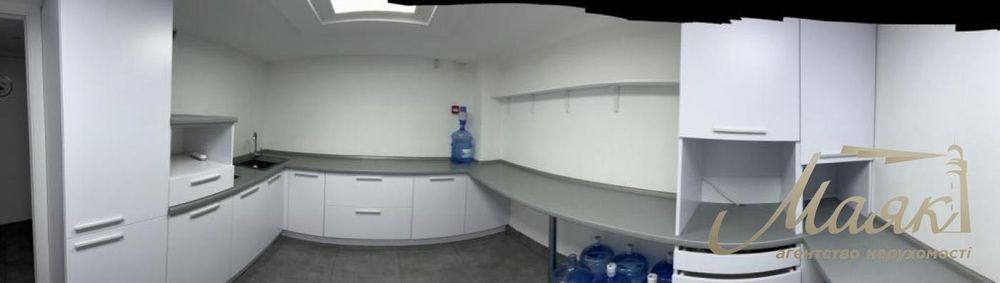 Аренда офиса 385м2 по ул.Саксаганского 70-А, метро Университет.