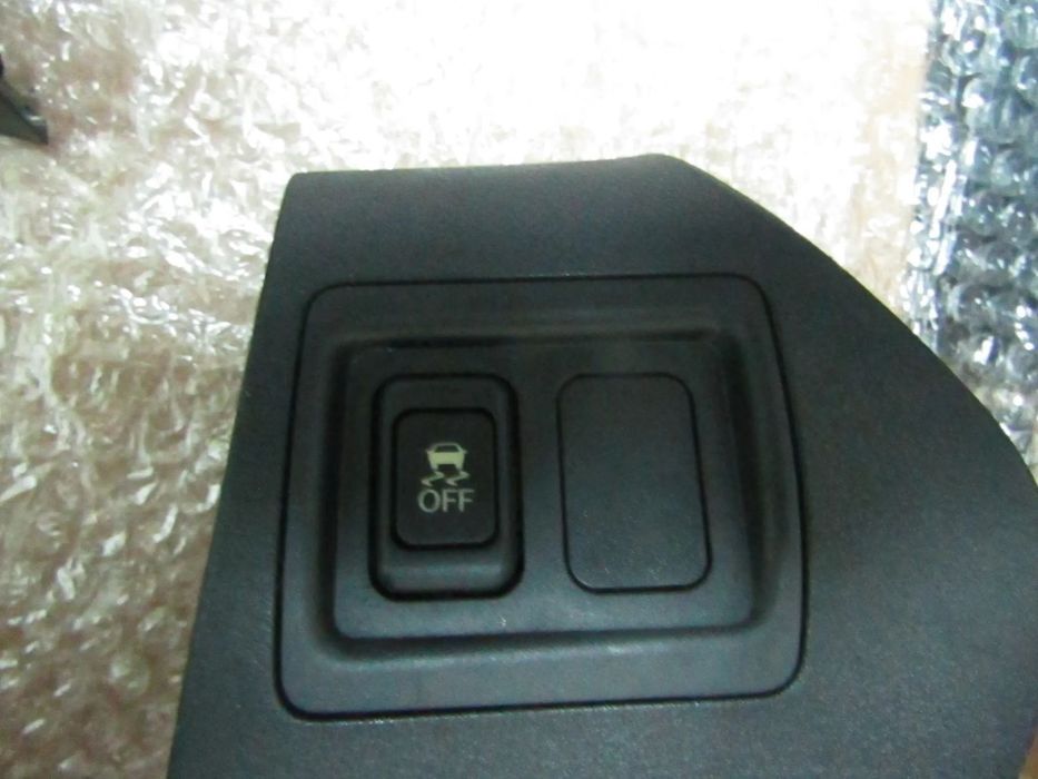 Interruptores diversos LEXUS IS 220d  (ver descrição)