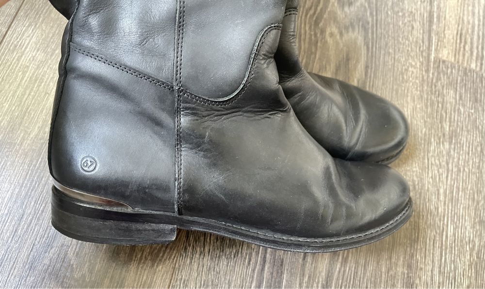 Жіночі чоботи високі шкіряні 37 розмір