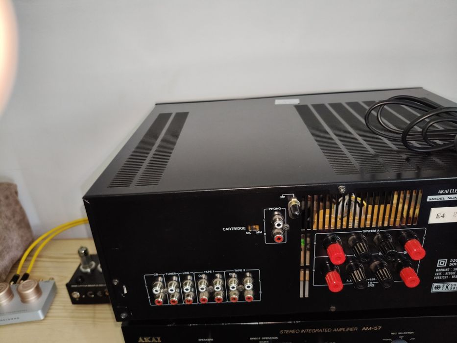 Wzmacniacz Akai AM 39