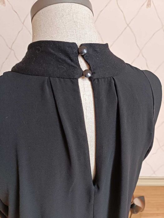 Чорна коктейльна сукня asos