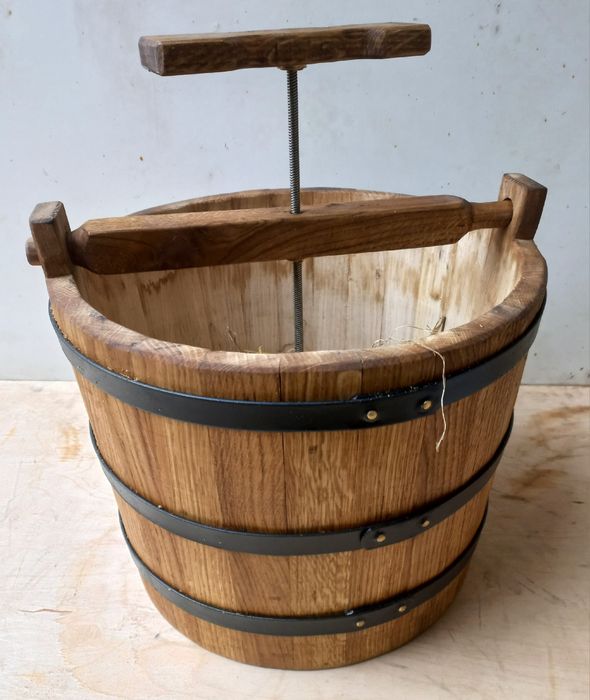 Beczka dębowa węgierska 25 litrów Kiszienie kapusty Manufaktura Polska