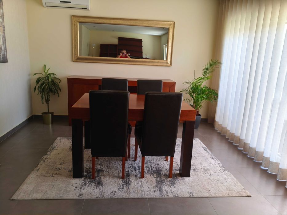 CADEIRAS para mesa de jantar (Preço das 4 cadeiras)