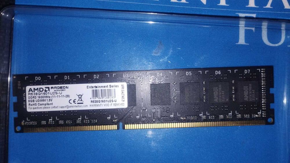 Оперативна пам'ять AMD DDR3-1600 8192MB