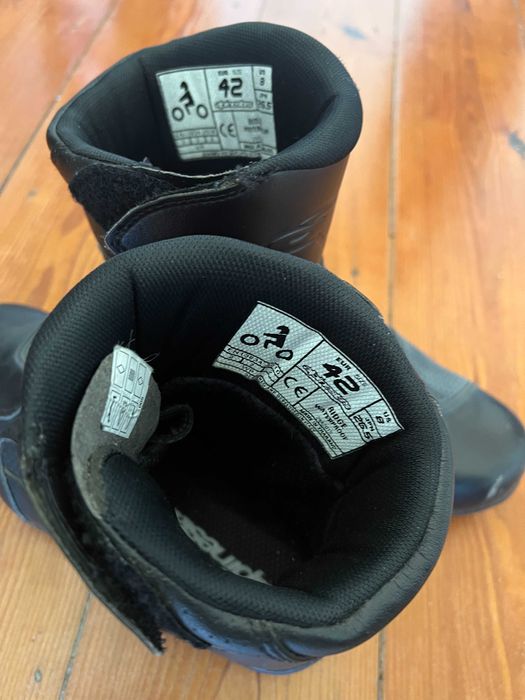 Botas para conduzir motos como novas