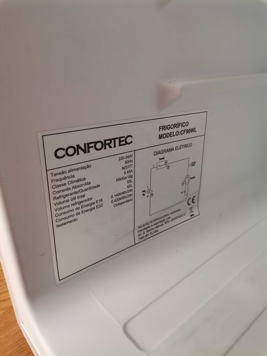 Mini Bar CONFORTEC CF 90WE