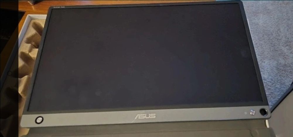 ASUS ZenScreen Touch MB16AMT - LCD monitor - 15.6