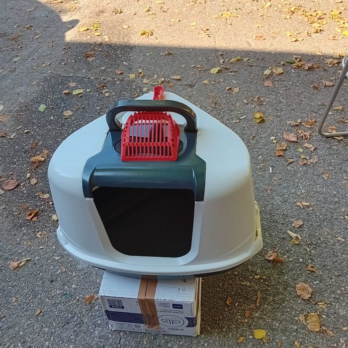 Sprzedam kuwetę dla kota używaną